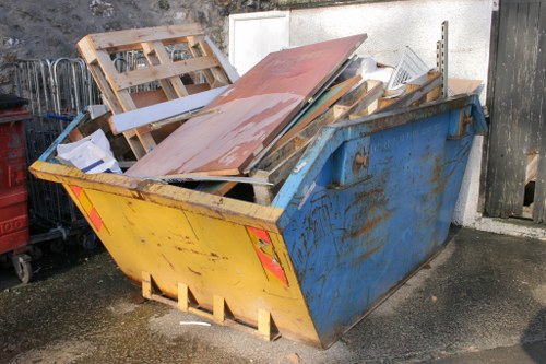 Customized business waste removal plans in Brompton